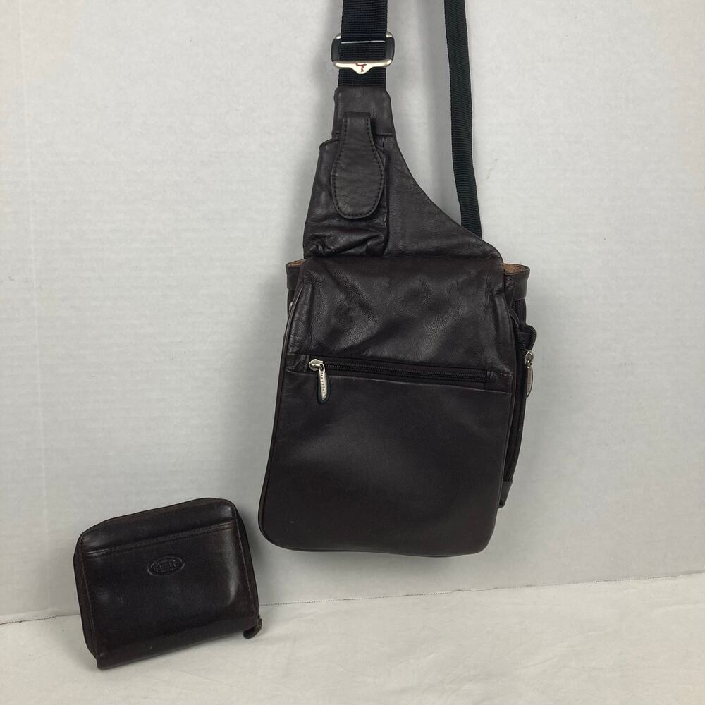 Travelon Leather Sling Bag & Relic/Fossil Zip Wallet Brown Bundle Travel Preppy